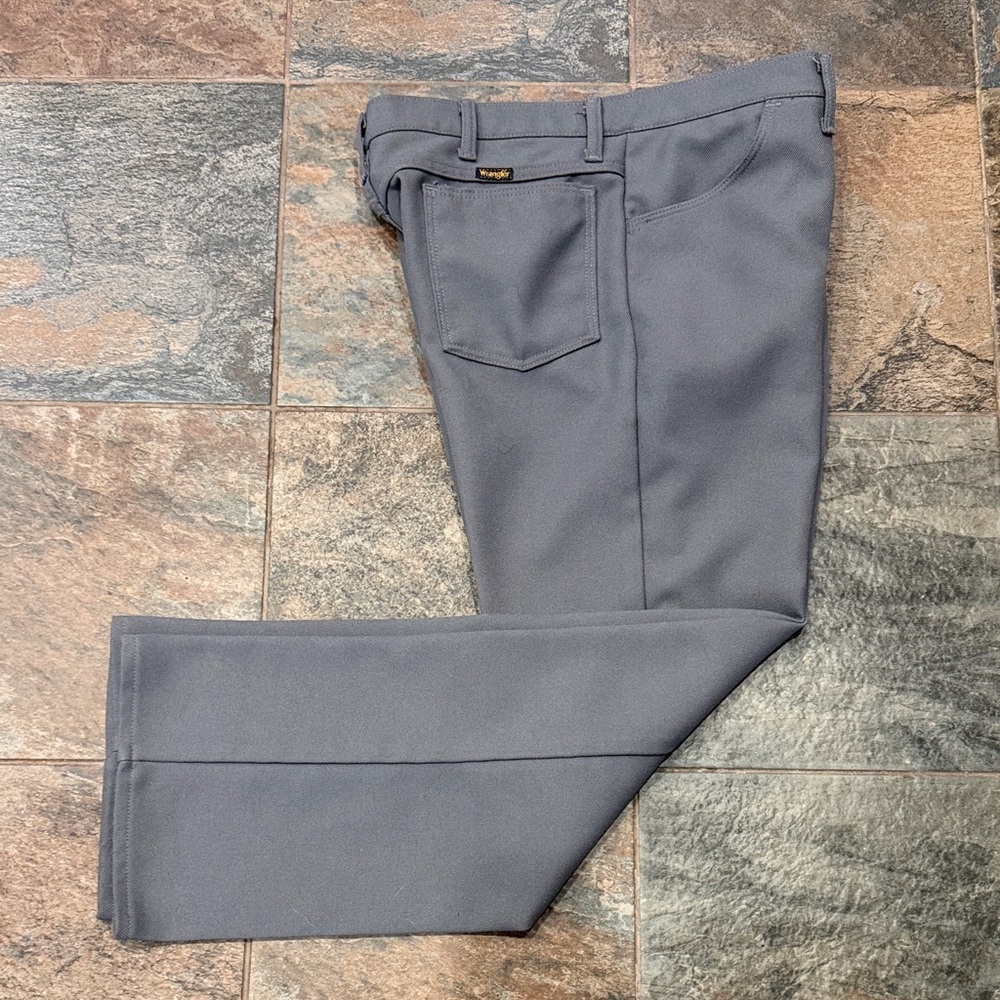Wrangler Men’s Gray Work Pants — Straight-Leg